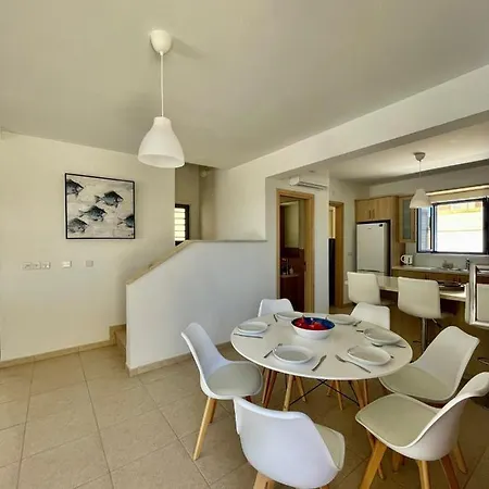 וילה Protaras Beachfront פאראלימני