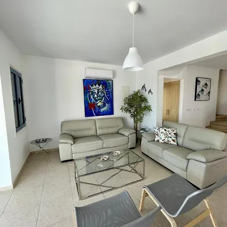 Protaras Beachfront וילה פאראלימני