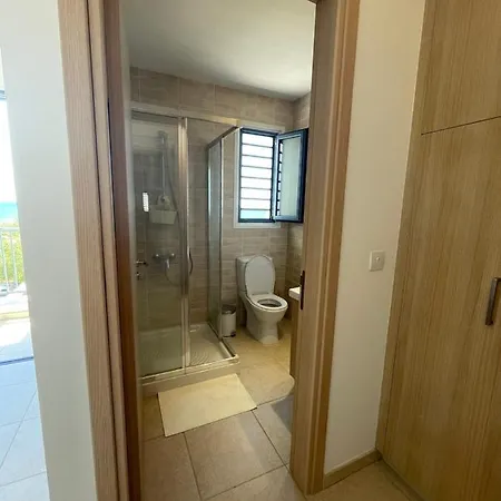 וילה Protaras Beachfront פאראלימני